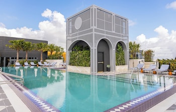 The 27 Wynwood,,4 star