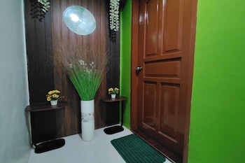milvir tourist inn el nido near beach