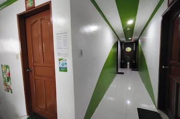 milvir tourist inn el nido near beach
