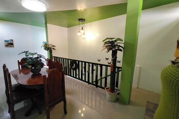 milvir tourist inn el nido near beach