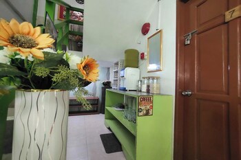 milvir tourist inn el nido near beach