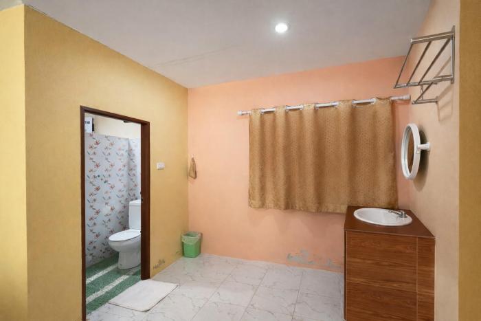 f h r krabi city hotel