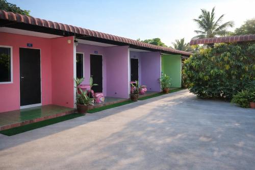 f h r krabi city hotel
