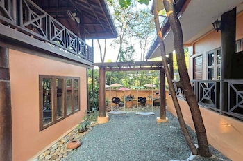 baan yung hill resort