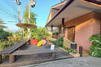 baan yung hill resort