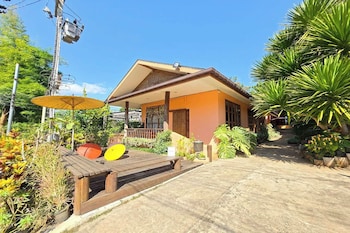 baan yung hill resort