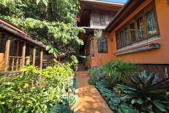 baan yung hill resort