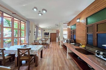 baan yung hill resort
