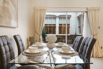 hertford flat 1