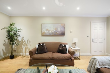 hertford flat 2