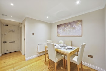 hertford flat 2