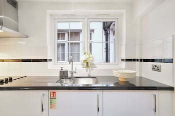 hertford flat 2