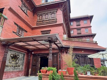 hotel dachi kathmandu bhaktapur