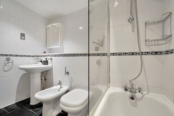 hertford flat 6