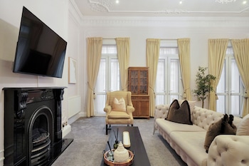 hertford flat 6