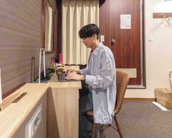 hotel relief kokura station