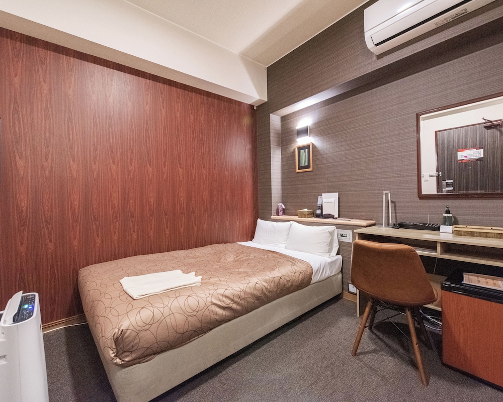 hotel relief kokura station