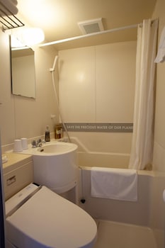 hotel relief kokura station