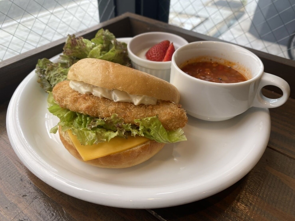 hotel relief kokura station