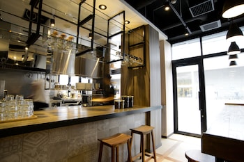 hotel relief kokura station