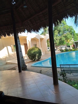 malindi pearl hotel