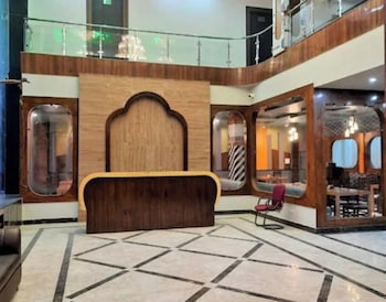 hotel amba ambience