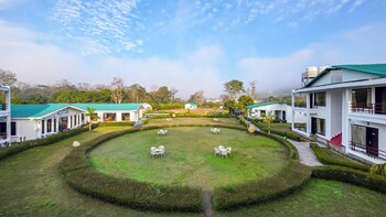 baris resort corbett