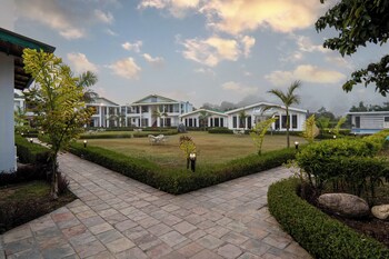 baris resort corbett