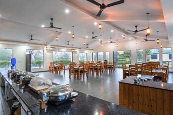 baris resort corbett