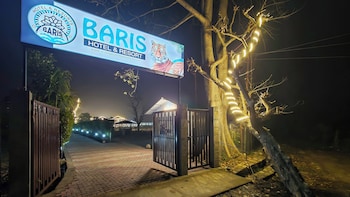 baris resort corbett