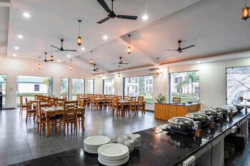 baris resort corbett
