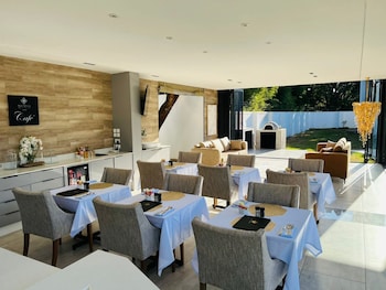 the residence hotel borrowdale