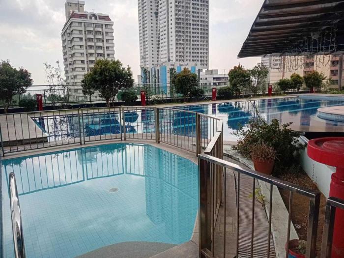 manila bay view mansion malate by carnivale inn