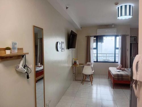 manila bay view mansion malate by carnivale inn