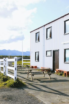 eldborg cabins and guesthouse