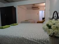 the beach cha am guest house