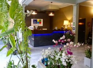 the beach cha am guest house