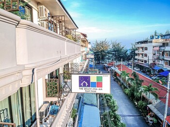 the beach cha am guest house