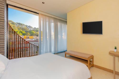 hotel iconik