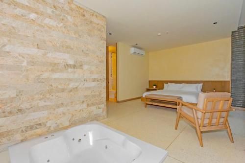 hotel iconik