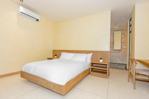 hotel iconik