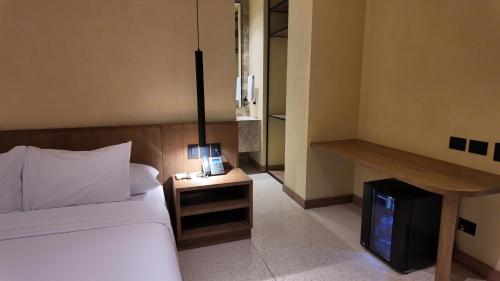 hotel iconik