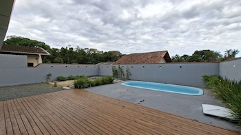 villa di mare ii piscina e churrasqueira