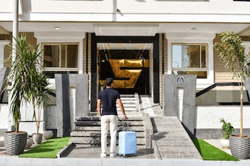 Stay Inn 51,,3 star
