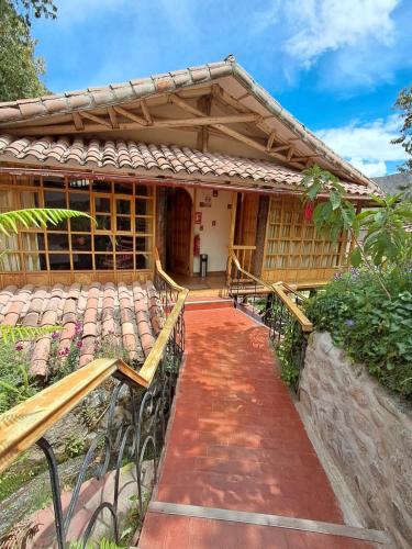 iorana hotel urubamba