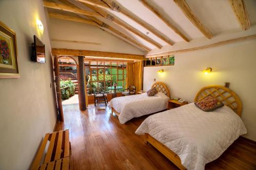 iorana hotel urubamba