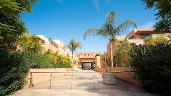 Elegant Apartment With Panoramic View,,3 star