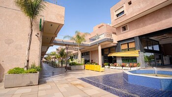 Elegant Apartment With Panoramic View,,3 star