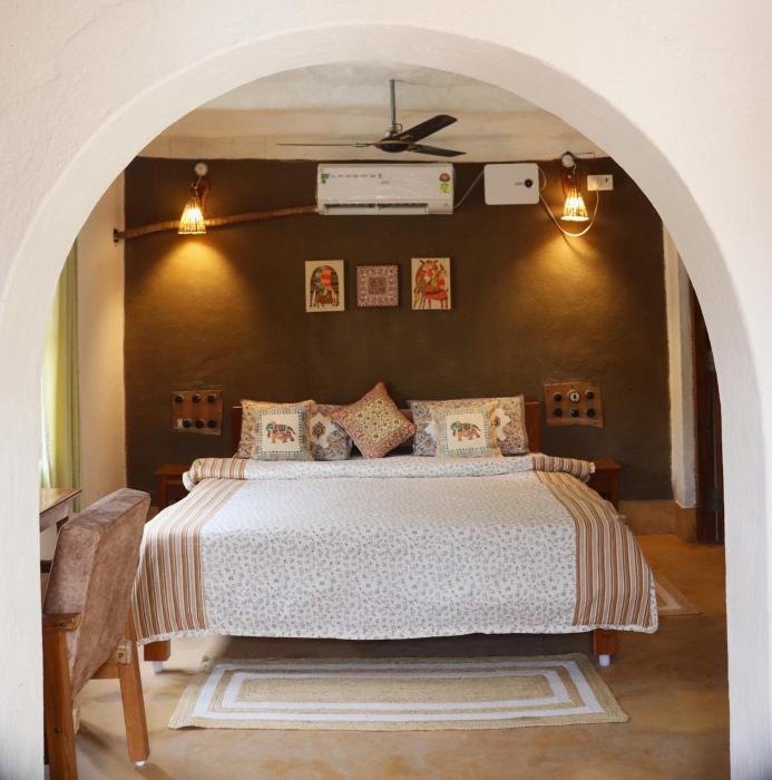vindhyavan mud house panna