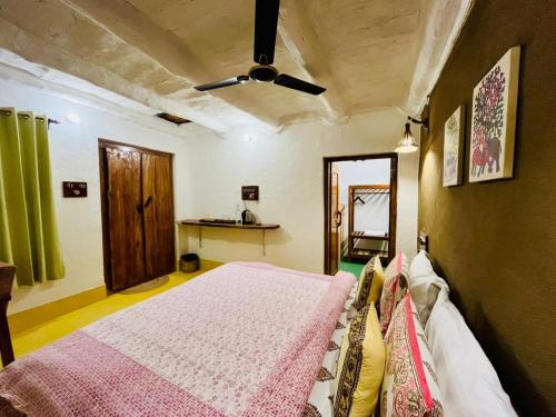 vindhyavan mud house panna